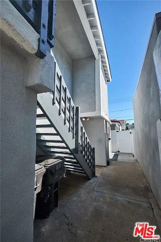 1719 E Florida Street, Long Beach, CA 90802