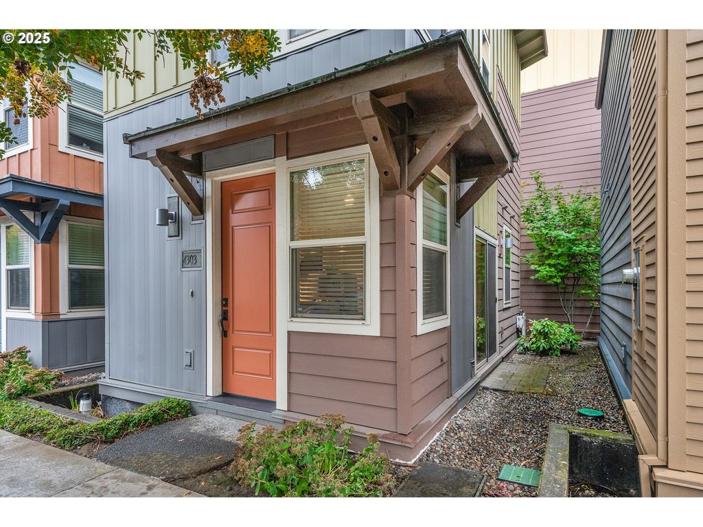 4303 Se DIVISION 43 St, Portland, OR 97206