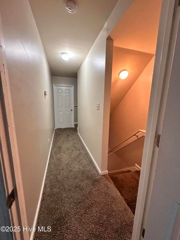 307 Caldwell Loop, Jacksonville, NC 28546