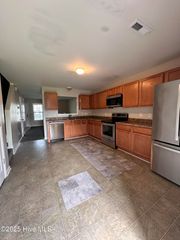 307 Caldwell Loop, Jacksonville, NC 28546