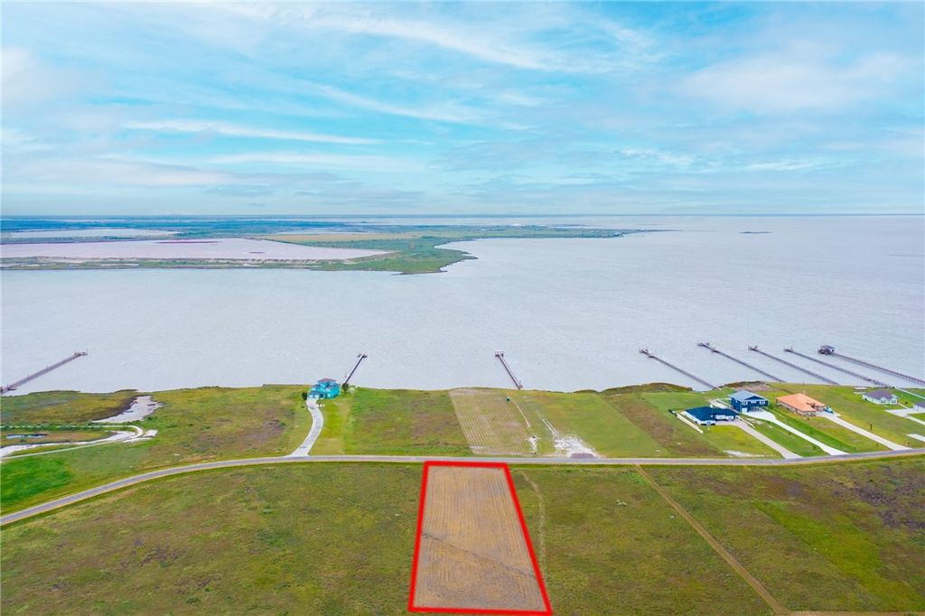110 Dockside Dr, Rockport, TX 78382 — photo 4