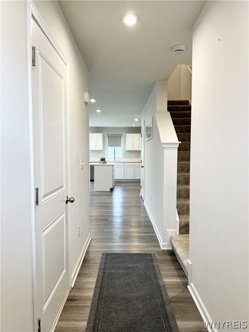 15 Grant Court, West Seneca, NY 14218