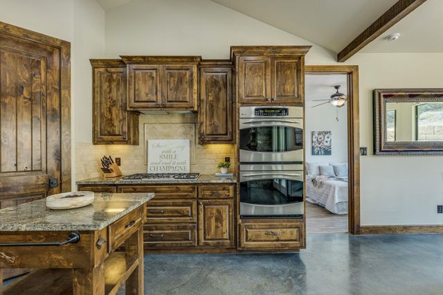 10837 Deer Canyon RD, Jonestown, TX 78645