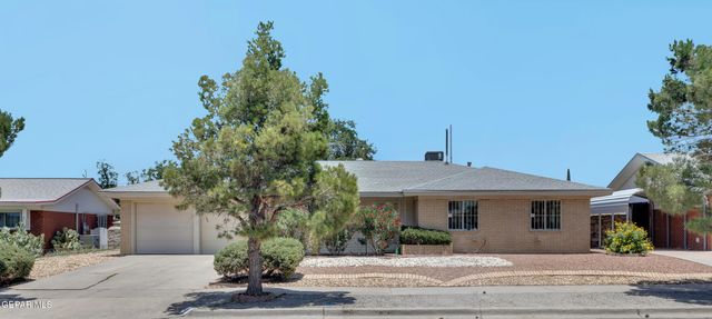 8021 MORLEY Drive, El Paso, TX 79925