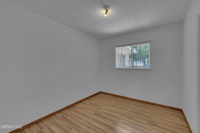 8021 MORLEY Drive, El Paso, TX 79925