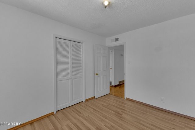 8021 MORLEY Drive, El Paso, TX 79925