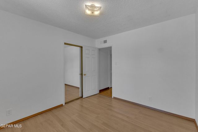 8021 MORLEY Drive, El Paso, TX 79925