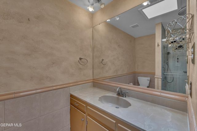 8021 MORLEY Drive, El Paso, TX 79925