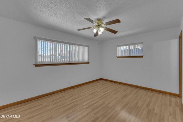 8021 MORLEY Drive, El Paso, TX 79925