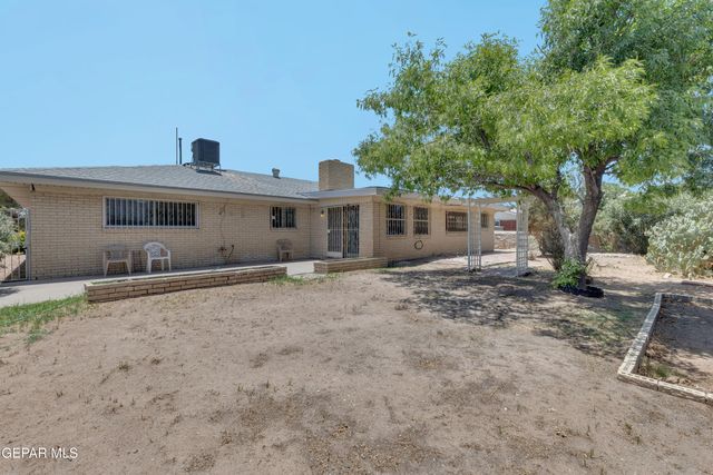 8021 MORLEY Drive, El Paso, TX 79925