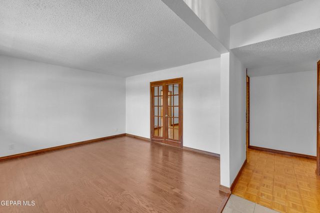 8021 MORLEY Drive, El Paso, TX 79925