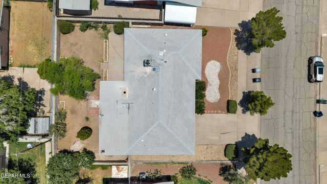 8021 MORLEY Drive, El Paso, TX 79925