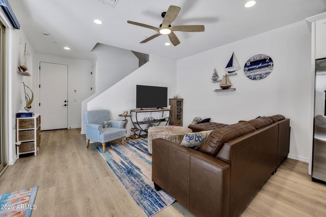 2805 N CLAIRE Drive, Buckeye, AZ 85396