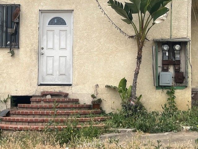 405 Edgewood Street, Inglewood, CA 90302