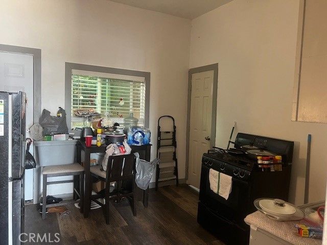 405 Edgewood Street, Inglewood, CA 90302