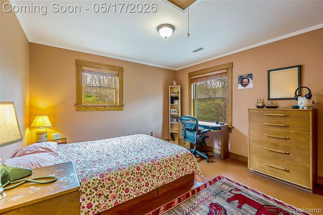 1321 Orkney Drive, Ann Arbor, MI 48103
