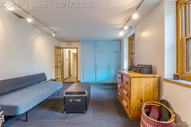 1321 Orkney Drive, Ann Arbor, MI 48103