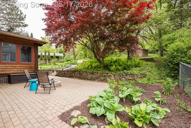 1321 Orkney Drive, Ann Arbor, MI 48103