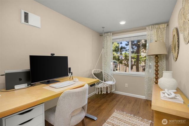 3204 SW Holly St, Seattle, WA 98126