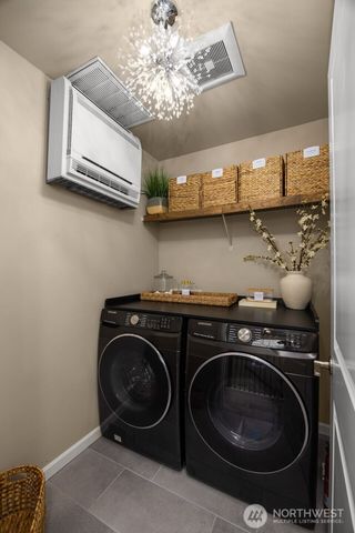 3204 SW Holly St, Seattle, WA 98126