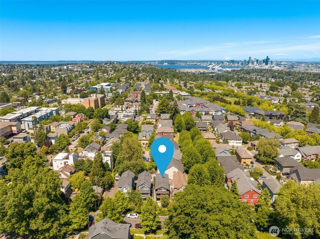 3204 SW Holly St, Seattle, WA 98126