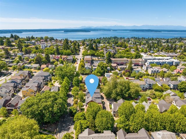 3204 SW Holly St, Seattle, WA 98126