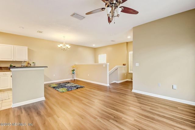 9762 SUMMER GROVE Way W 107, Jacksonville, FL 32257