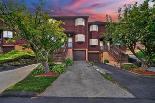 27 Knoll View, Ossining, NY 10562