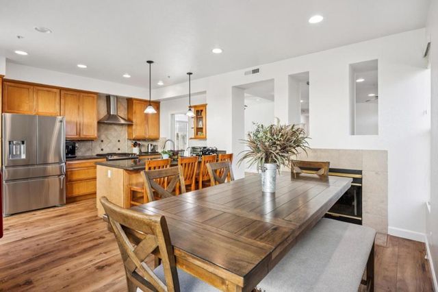 17552 Woodridge Court, Salinas, CA 93908