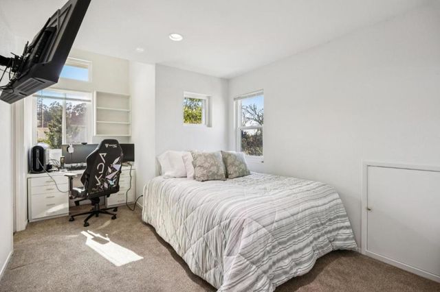 17552 Woodridge Court, Salinas, CA 93908