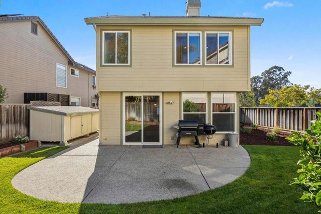 17552 Woodridge Court, Salinas, CA 93908