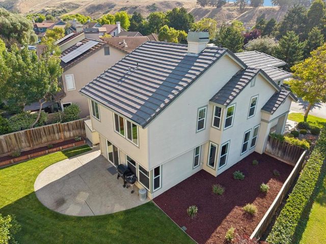 17552 Woodridge Court, Salinas, CA 93908