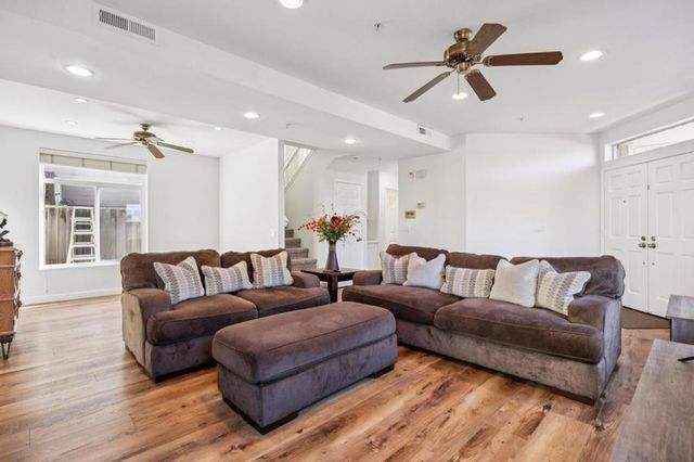 17552 Woodridge Court, Salinas, CA 93908