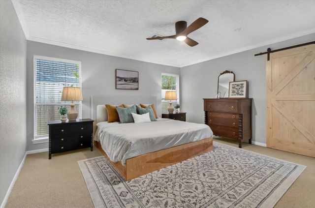 2046 Riverlawn Drive, Kingwood, TX 77339