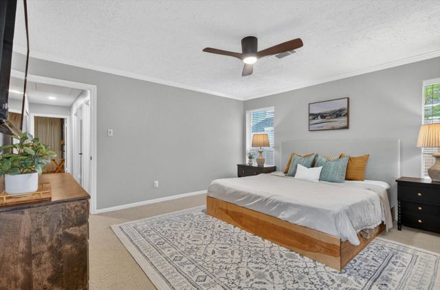 2046 Riverlawn Drive, Kingwood, TX 77339