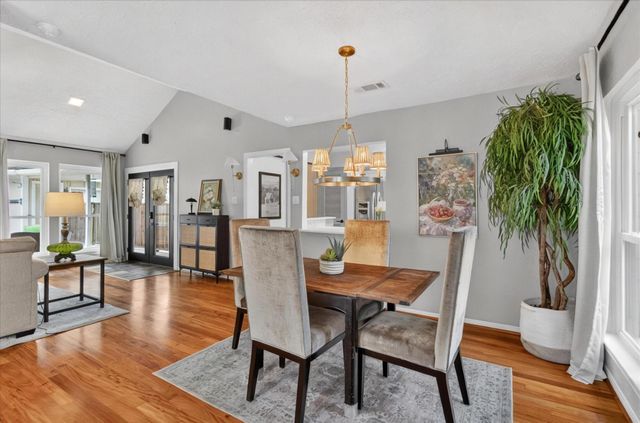 2046 Riverlawn Drive, Kingwood, TX 77339