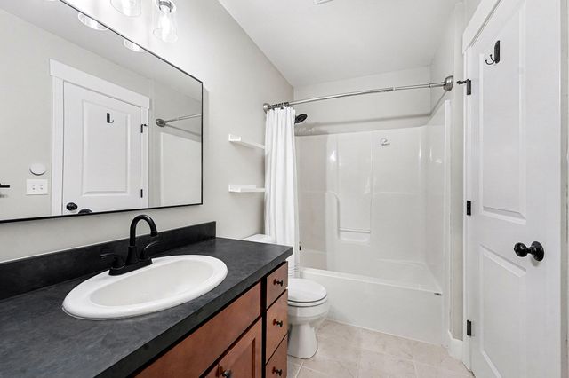 5090 Alyssum Drive Se, City Of Kentwood, MI 49512