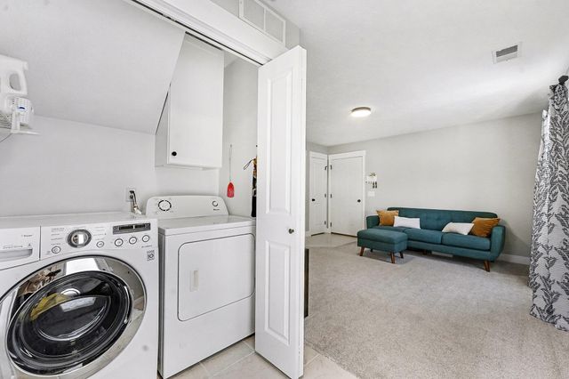 5090 Alyssum Drive Se, City Of Kentwood, MI 49512