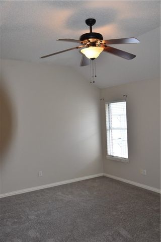 123 E Colorado Avenue, Springdale, AR 72764