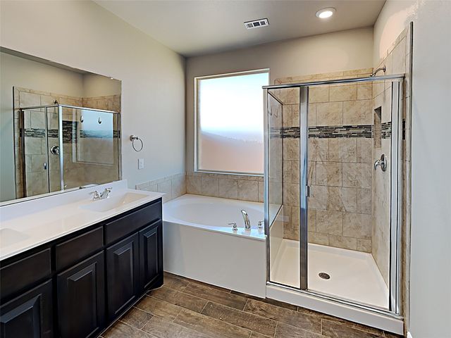 2606 Lavender Lane, Glenn Heights, TX 75154