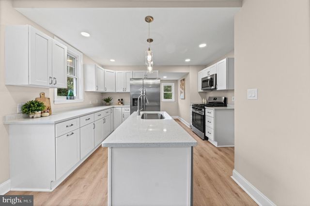 118 LINHIGH AVE, Baltimore, MD 21236