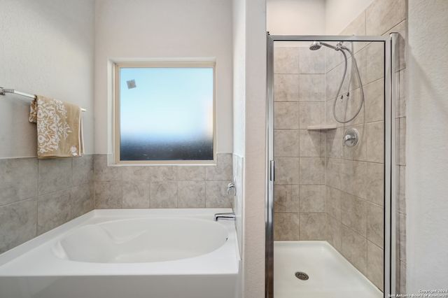 7627 TOLEDO BND, San Antonio, TX 78252