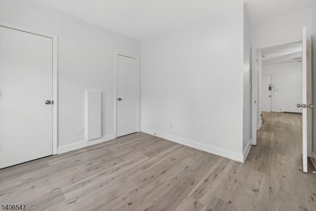 26 Vincent St, Newark City, NJ 07105