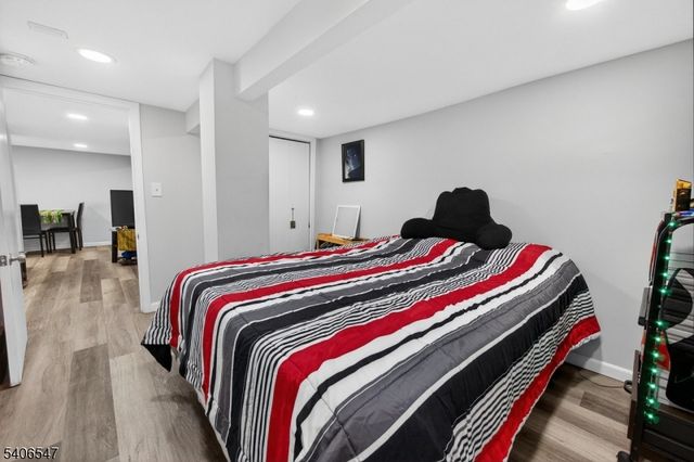 26 Vincent St, Newark City, NJ 07105