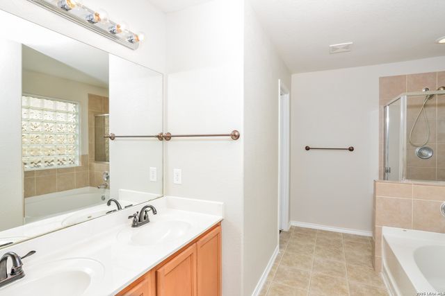 12630 Point Summit, San Antonio, TX 78253