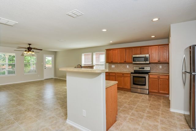 12630 Point Summit, San Antonio, TX 78253