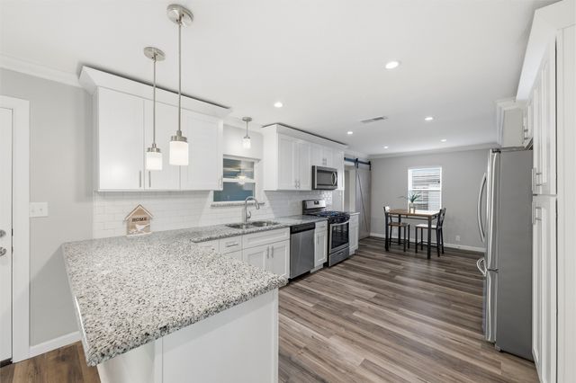 1310 Airline Drive, Grapevine, TX 76051