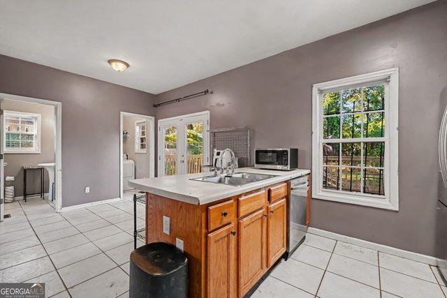 230 Burbank Drive NW, Atlanta, GA 30314
