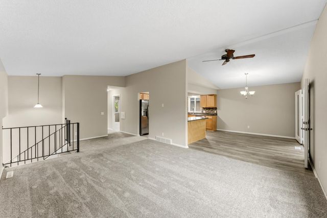 8009 Vincent Circle N, Brooklyn Park, MN 55444