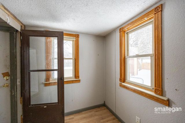 49 N 2nd Street Nw, Tyrone Twp, MI 49330